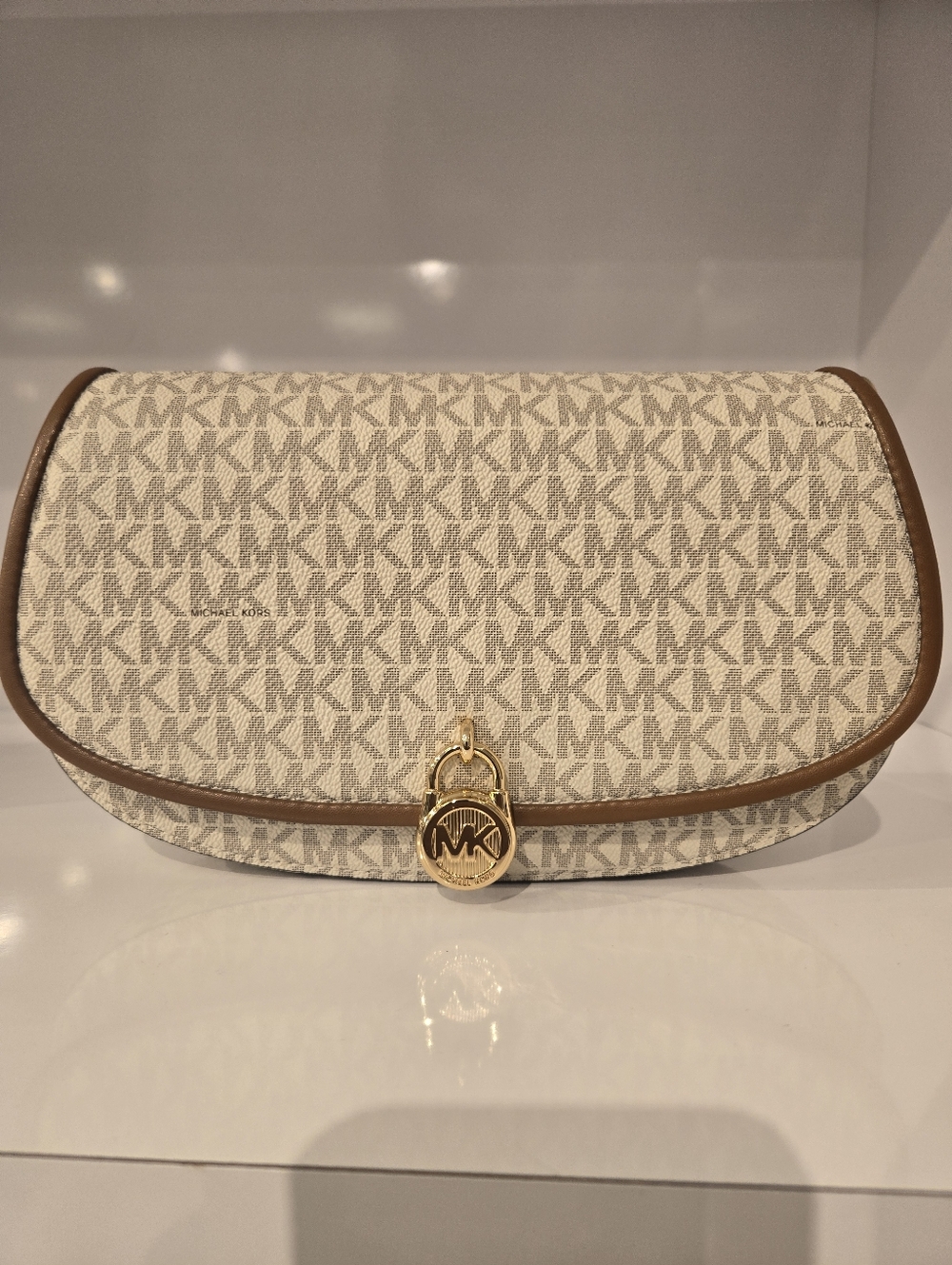 Michael Kors Mila Medium Vanilla Signature Logo Bag NWT